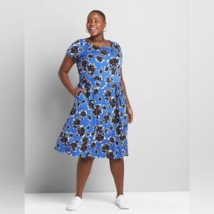 Lane Bryant Blue Black floral knit short sleeve belted dress womens 26 28 new